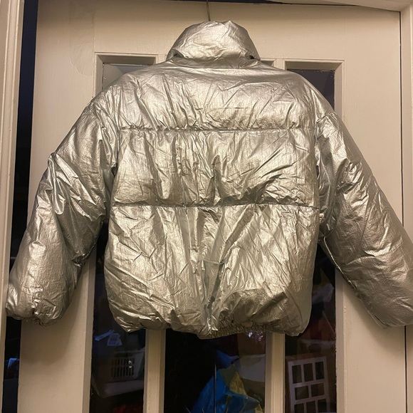 Zara Silver Puffer - Picture 3 of 5